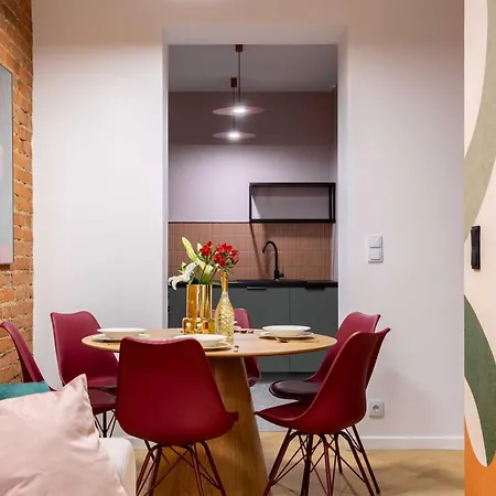 Comfy Modern In Old Town Parking Properunit