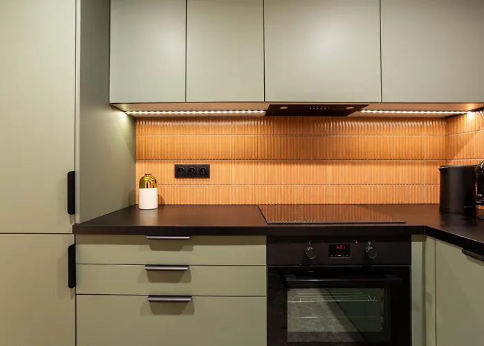 Comfy Modern In Old Town Parking Properunit *