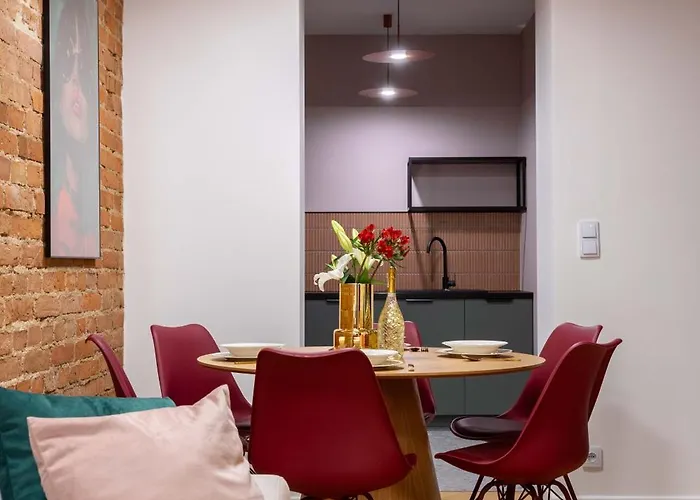 Comfy Modern In Old Town Parking Properunit *