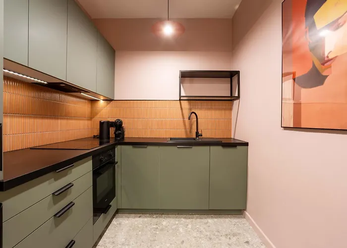 아파트 Comfy Modern In Old Town Parking By Hoomvi