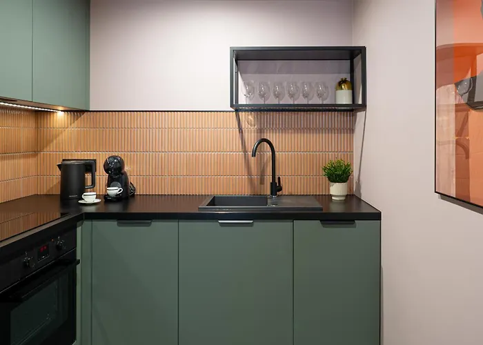 Comfy Modern In Old Town Parking Properunit