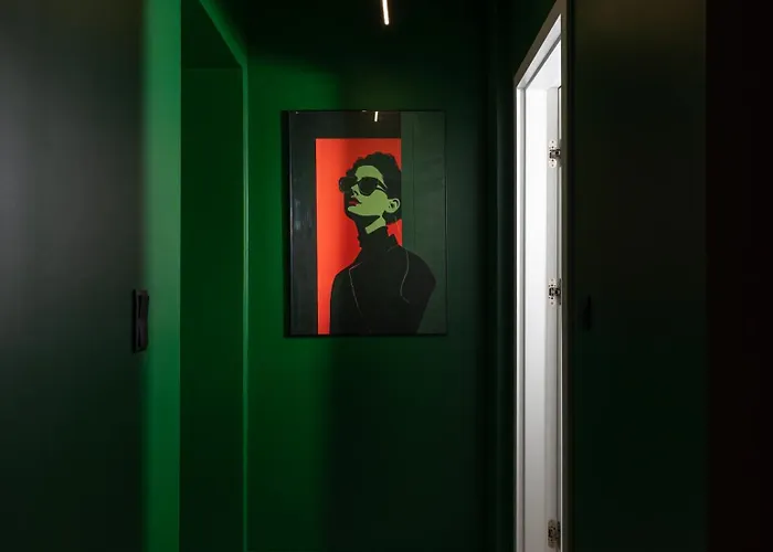 Apartament Comfy Modern In Old Town Parking Properunit *